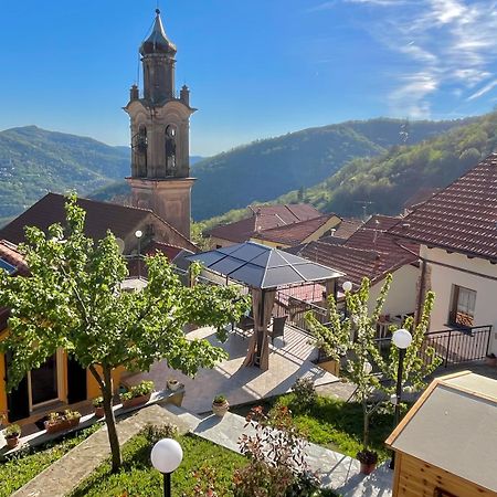 Agriturismo Cascina Clavarezza Valbravenna ภายนอก รูปภาพ