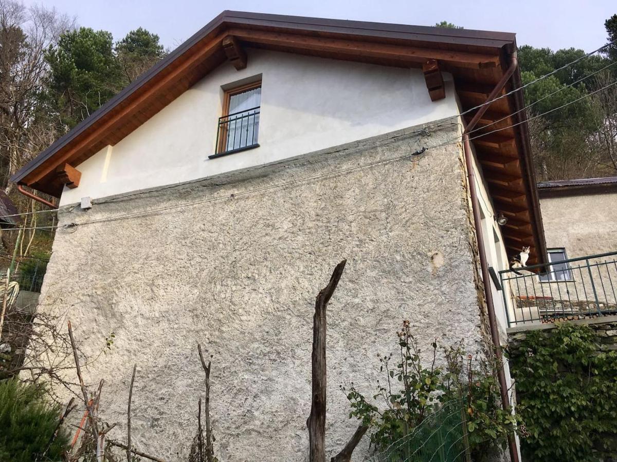 Agriturismo Cascina Clavarezza Valbravenna ภายนอก รูปภาพ