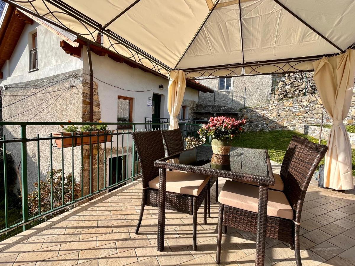 Agriturismo Cascina Clavarezza Valbravenna ภายนอก รูปภาพ